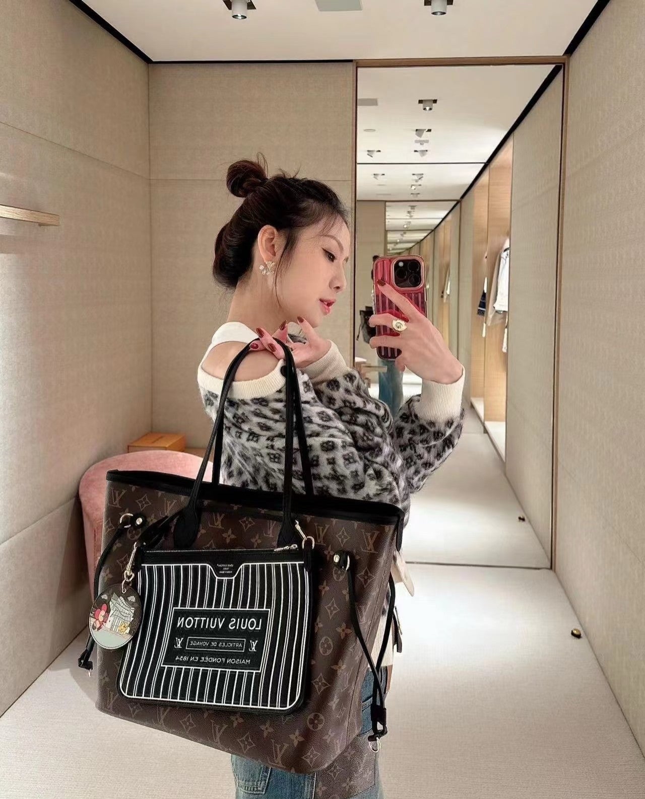 루이비통 네버풀 인사이드 아웃 MM