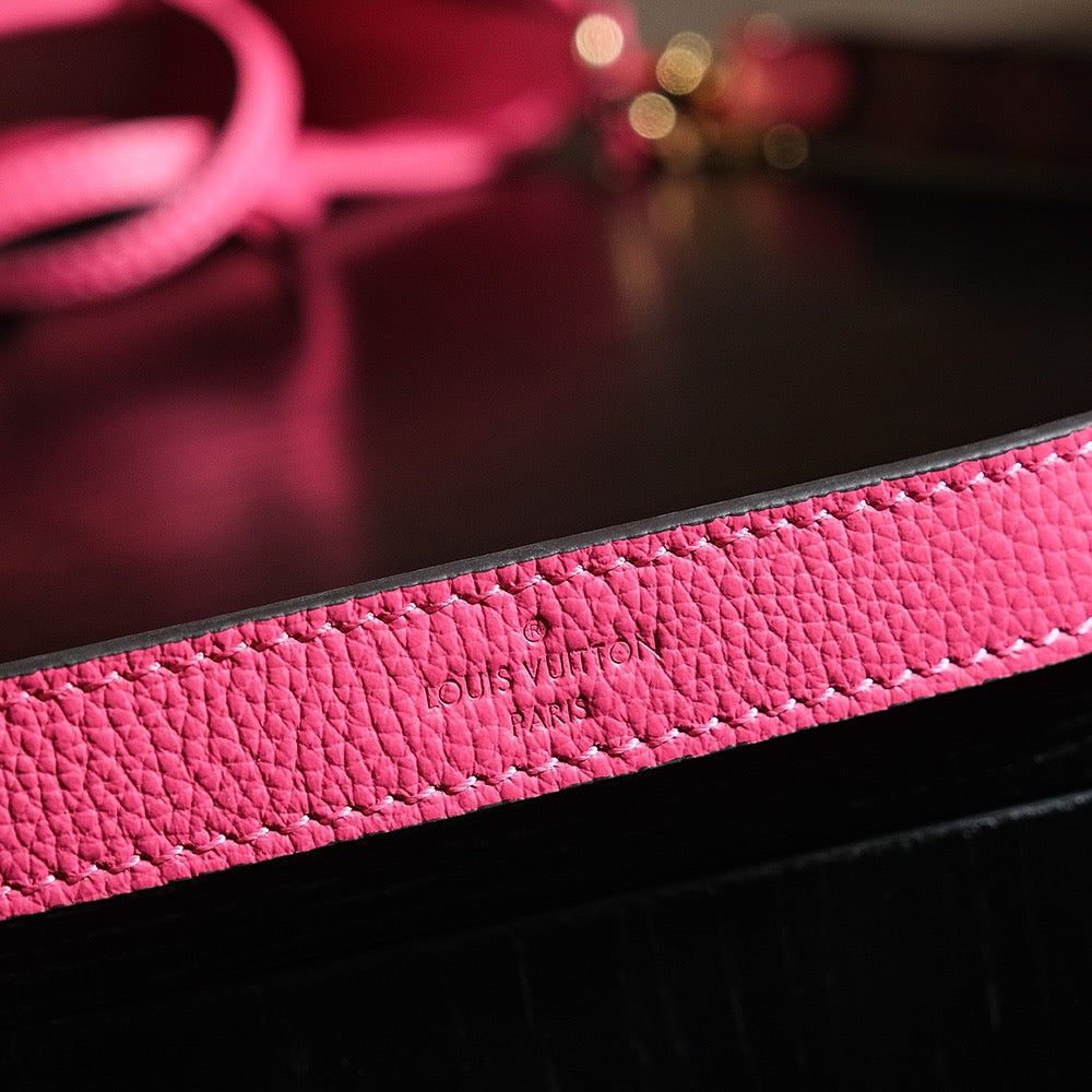 루이비통 네버풀 인사이드 아웃 BB