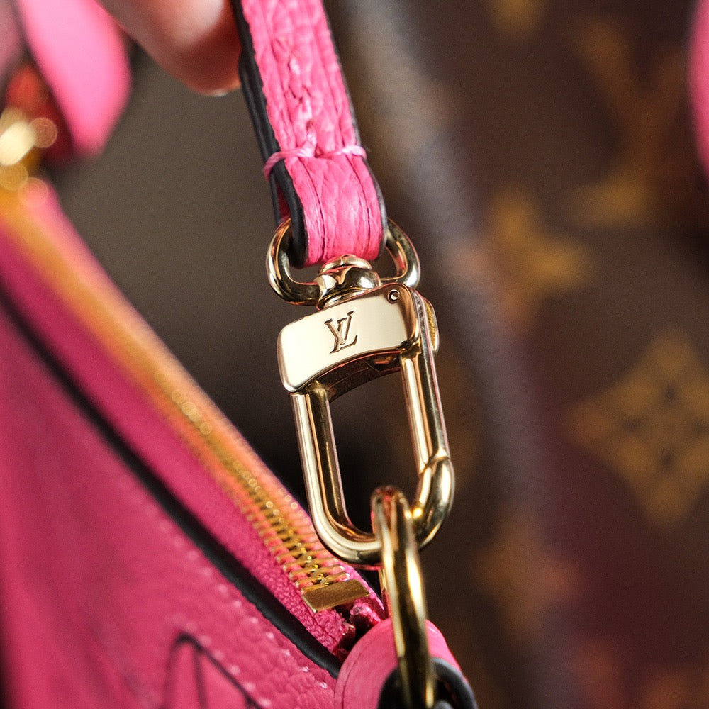 루이비통 네버풀 인사이드 아웃 BB