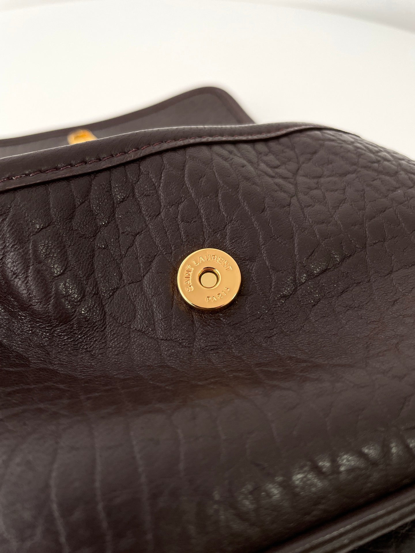 생로랑 니키백 그레인 램스킨  베이비