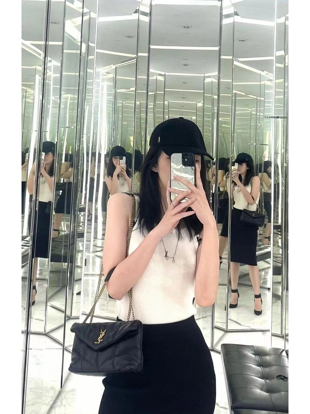 생로랑 루루 푸퍼백 토이