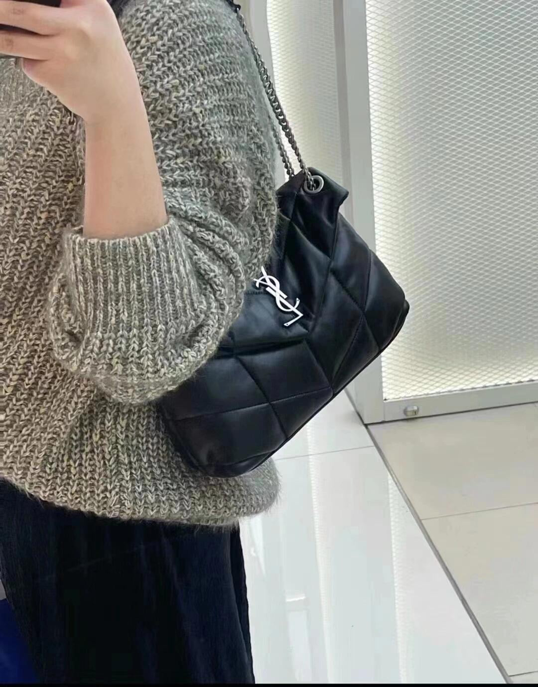 생로랑 루루 푸퍼백 토이