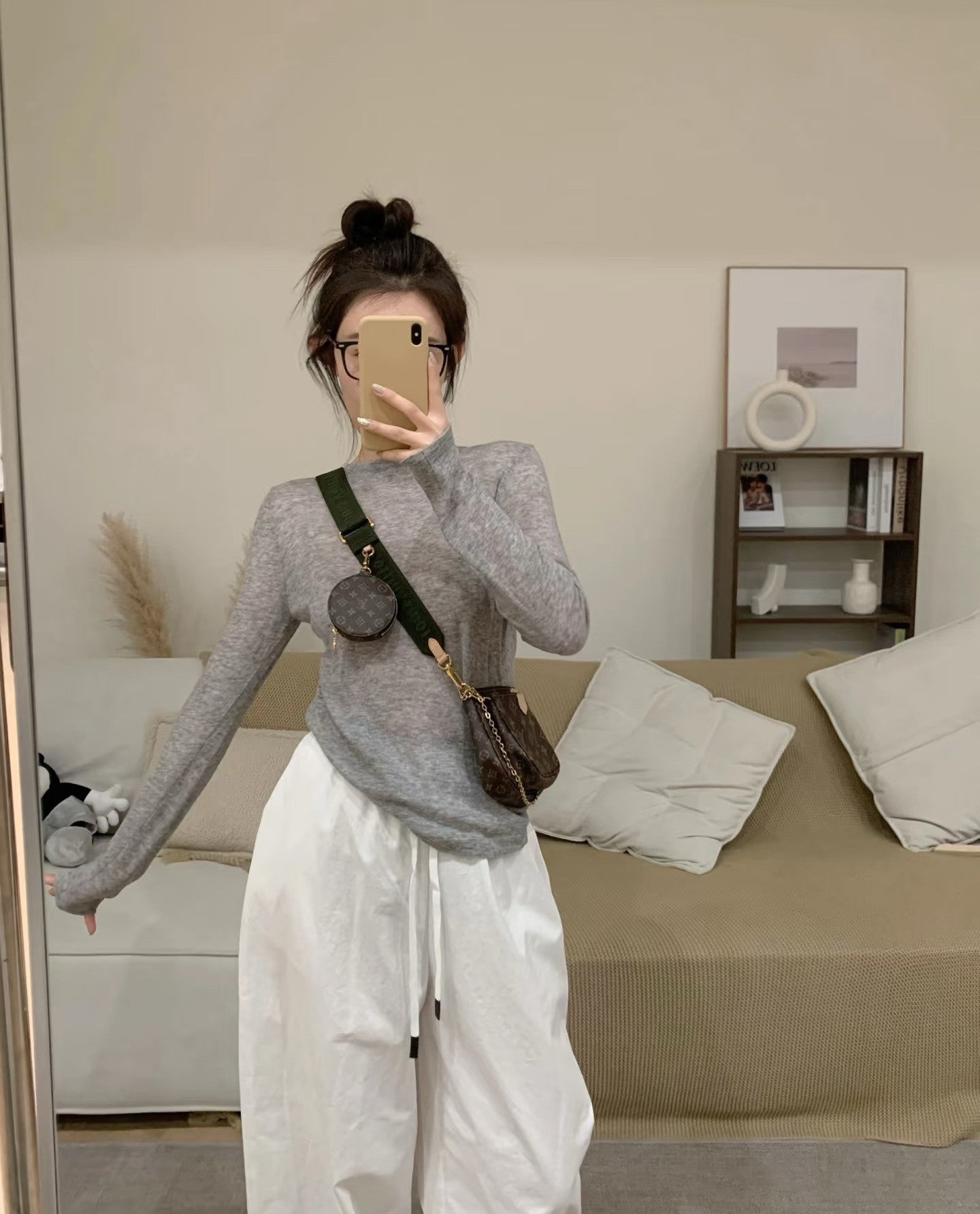 루이비통 멀티 포쉐트 악세수아