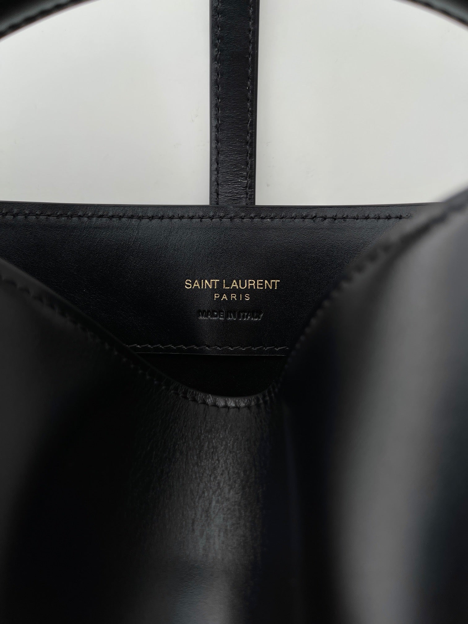 생로랑 LE 37 버킷백 미니