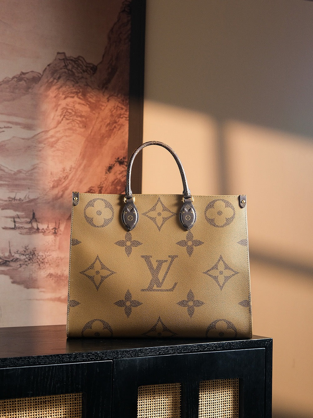 루이비통 온더고 토트백 GM