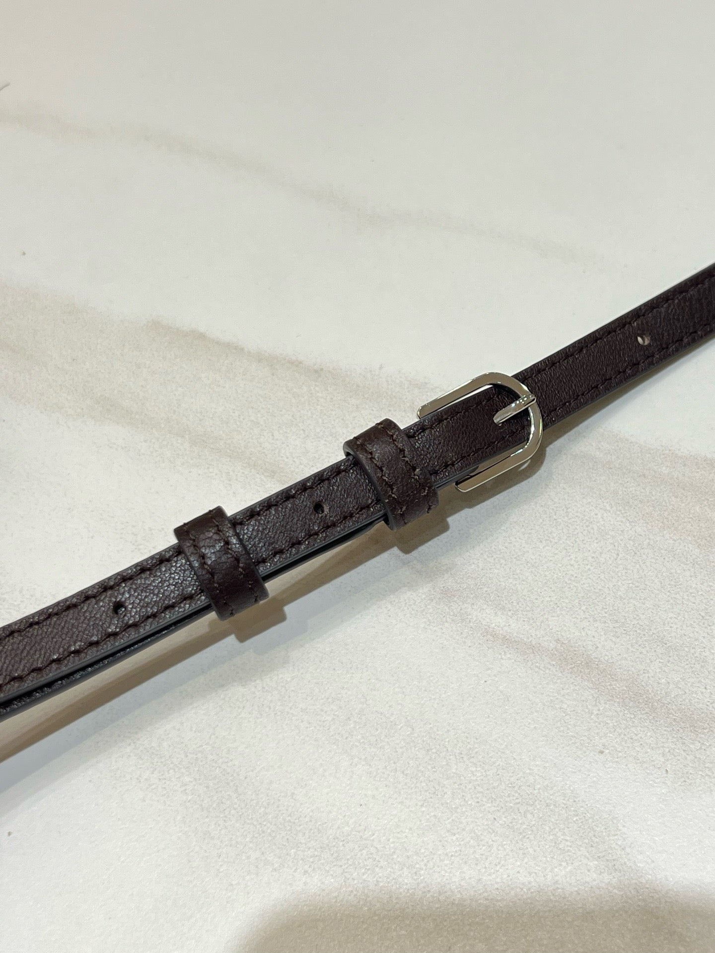 더로우 리젠트 레더 크로스바디백