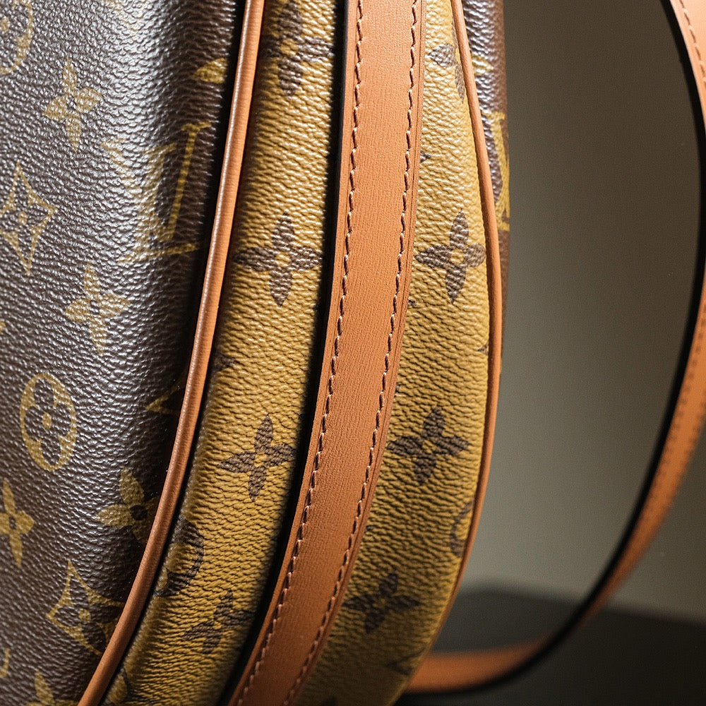 루이비통 모노그램 루프 호보백