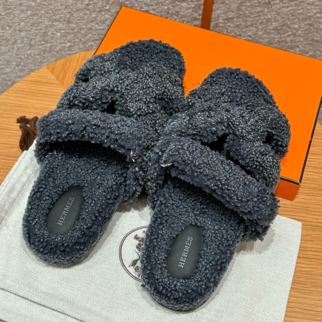 에르메스 CHYPRE 시프레 샌들 시어링