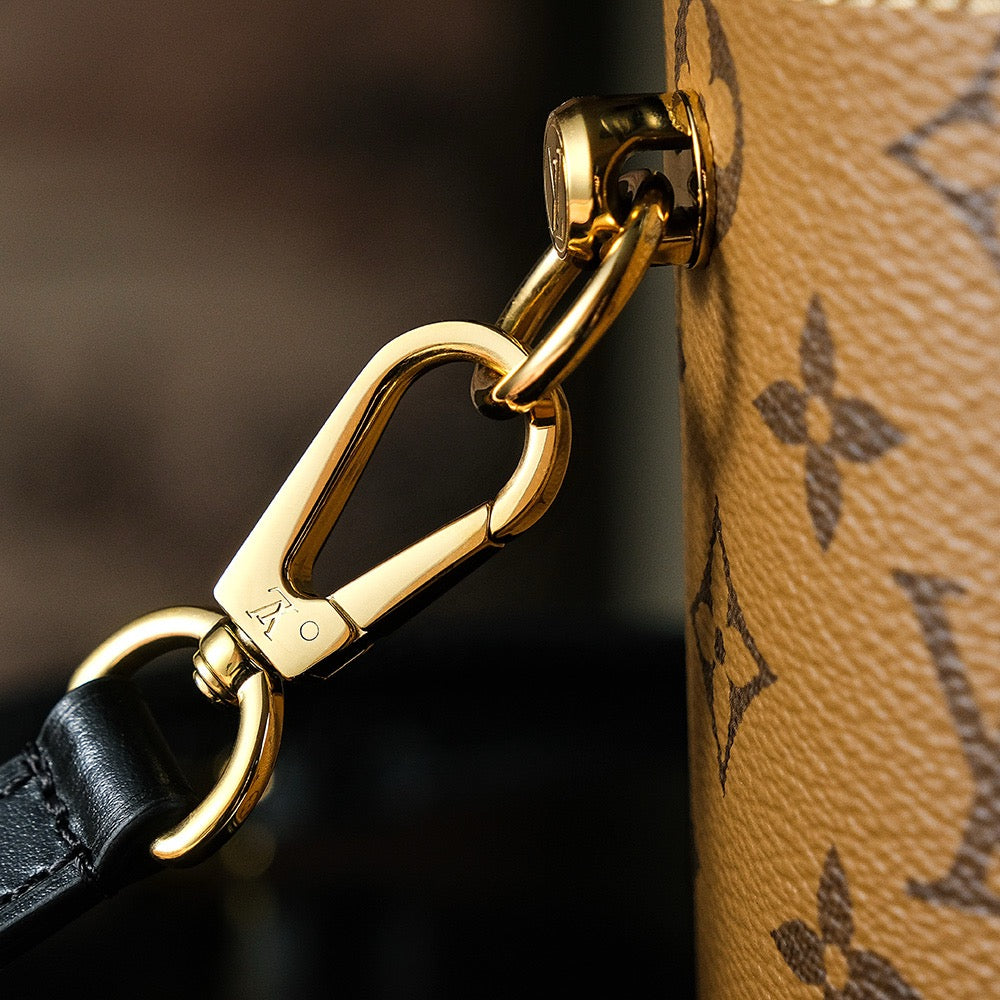 루이비통 깐느 모노그램