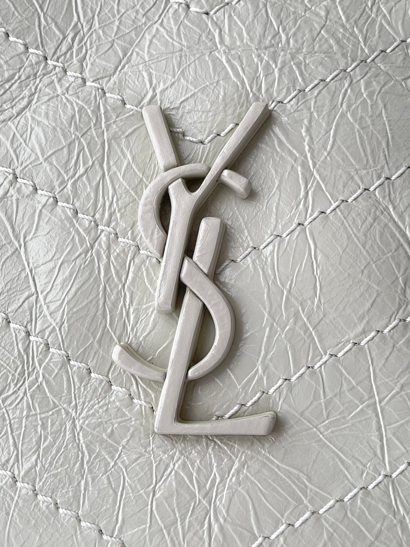 생로랑 니키 쇼핑백 빈티지 레더 미디움