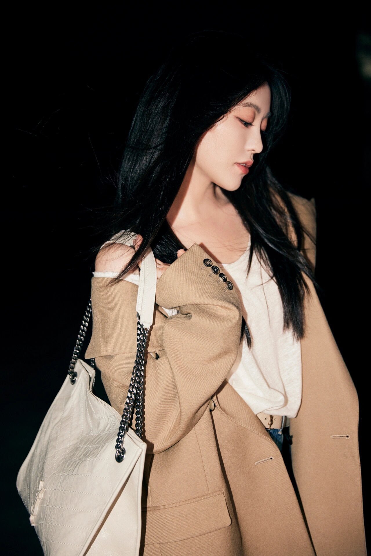 생로랑 니키 쇼핑백 빈티지 레더 미디움