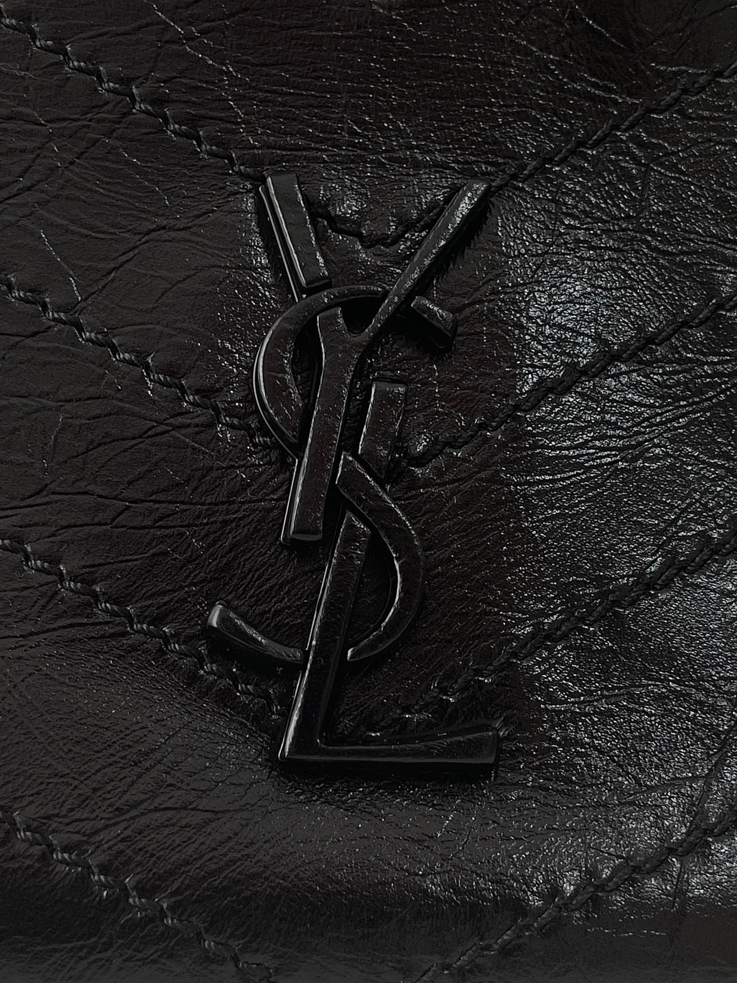 생로랑 니키 쇼핑백 빈티지 레더 미디움