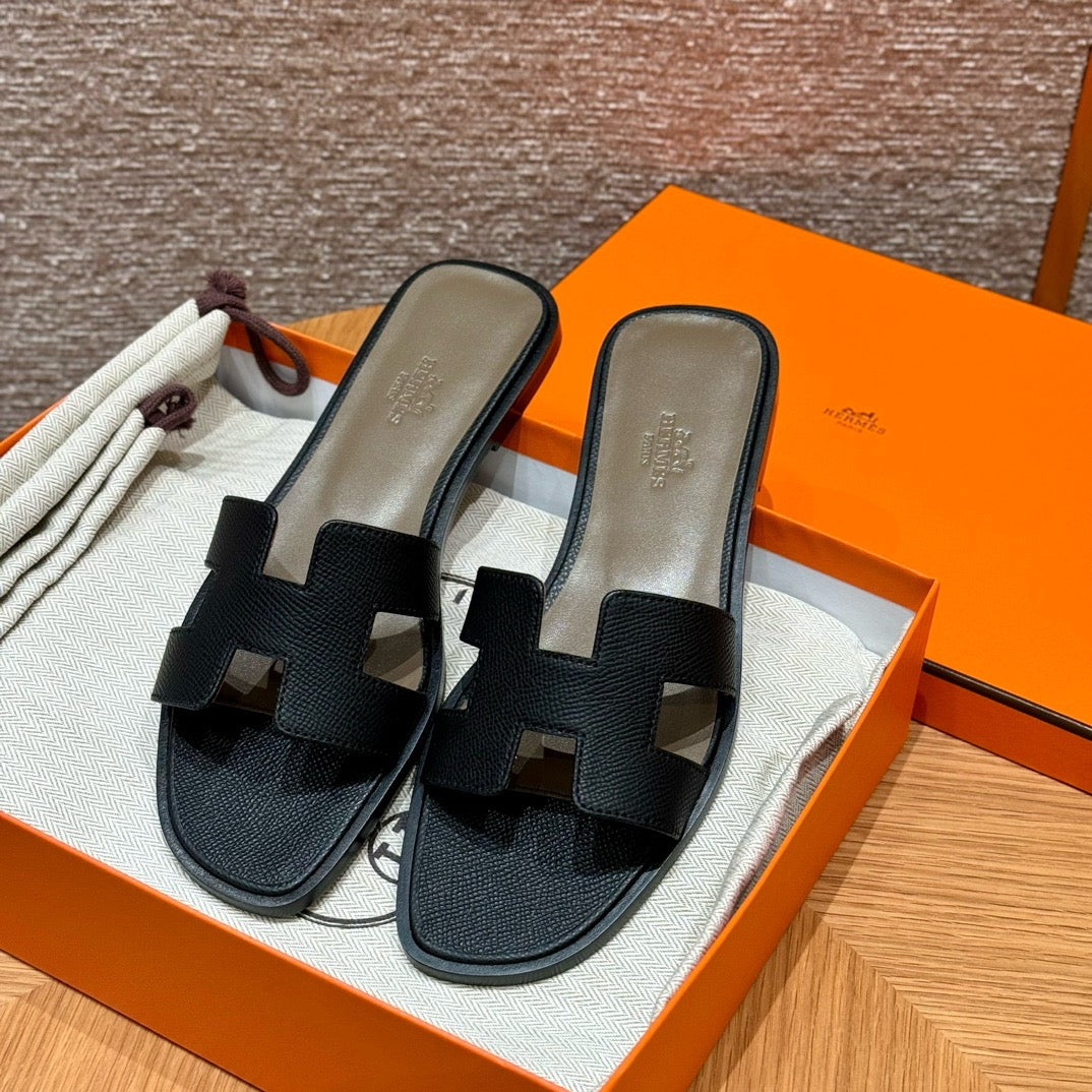 에르메스 Oran 오란 슬리퍼 앱송