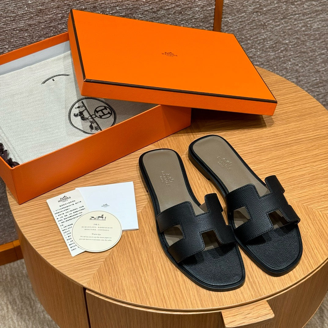 에르메스 Oran 오란 슬리퍼 앱송