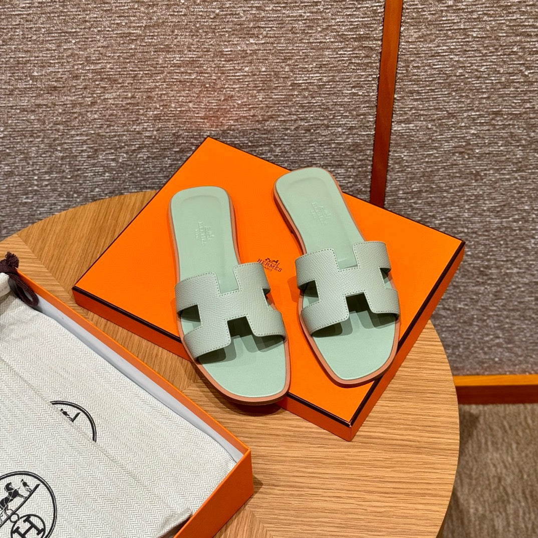 에르메스 Oran 오란 슬리퍼 앱송