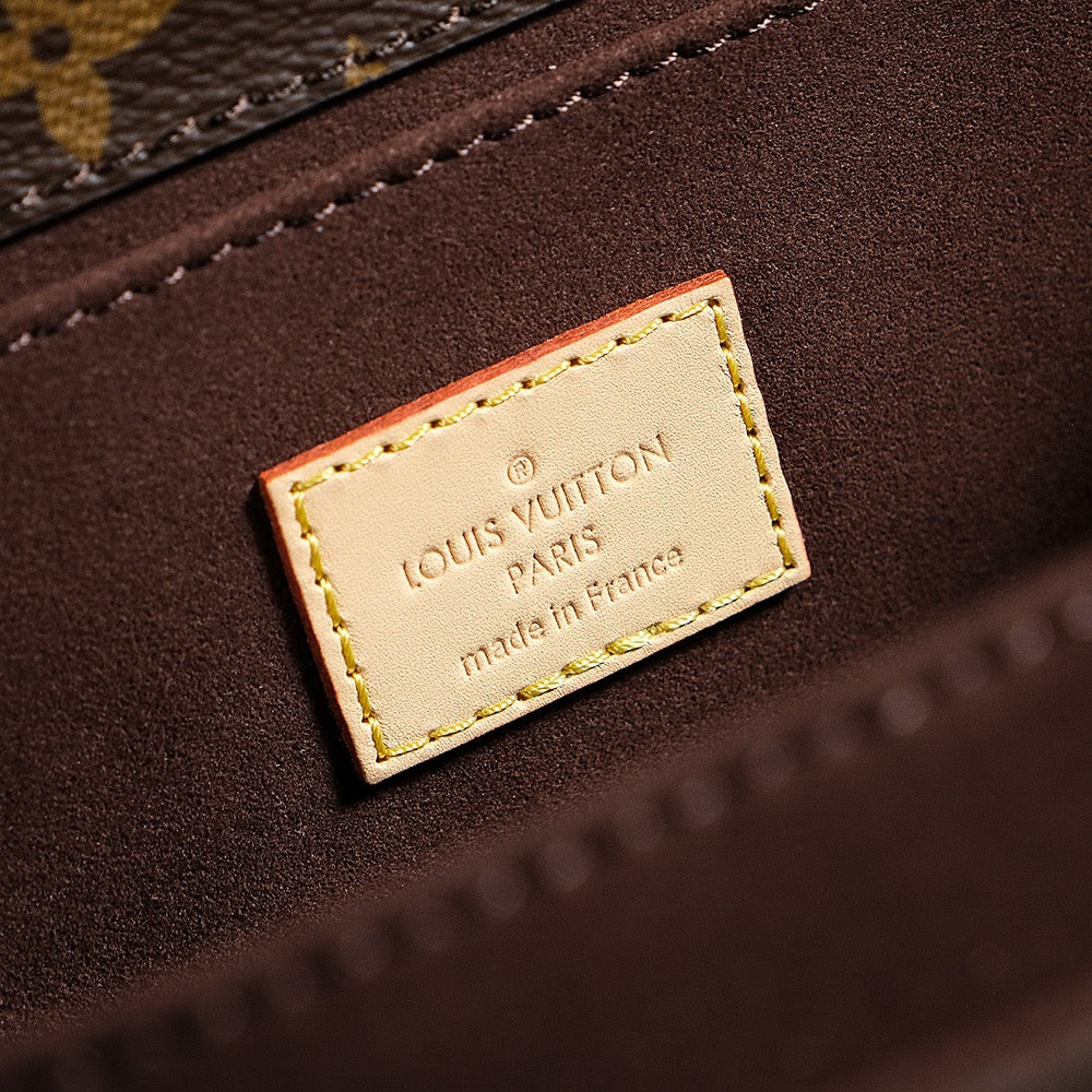 루이비통 포쉐트 메티스