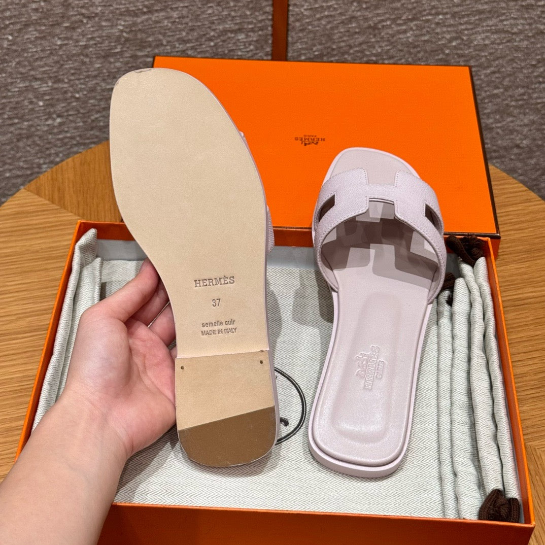 에르메스 Oran 오란 슬리퍼 앱송