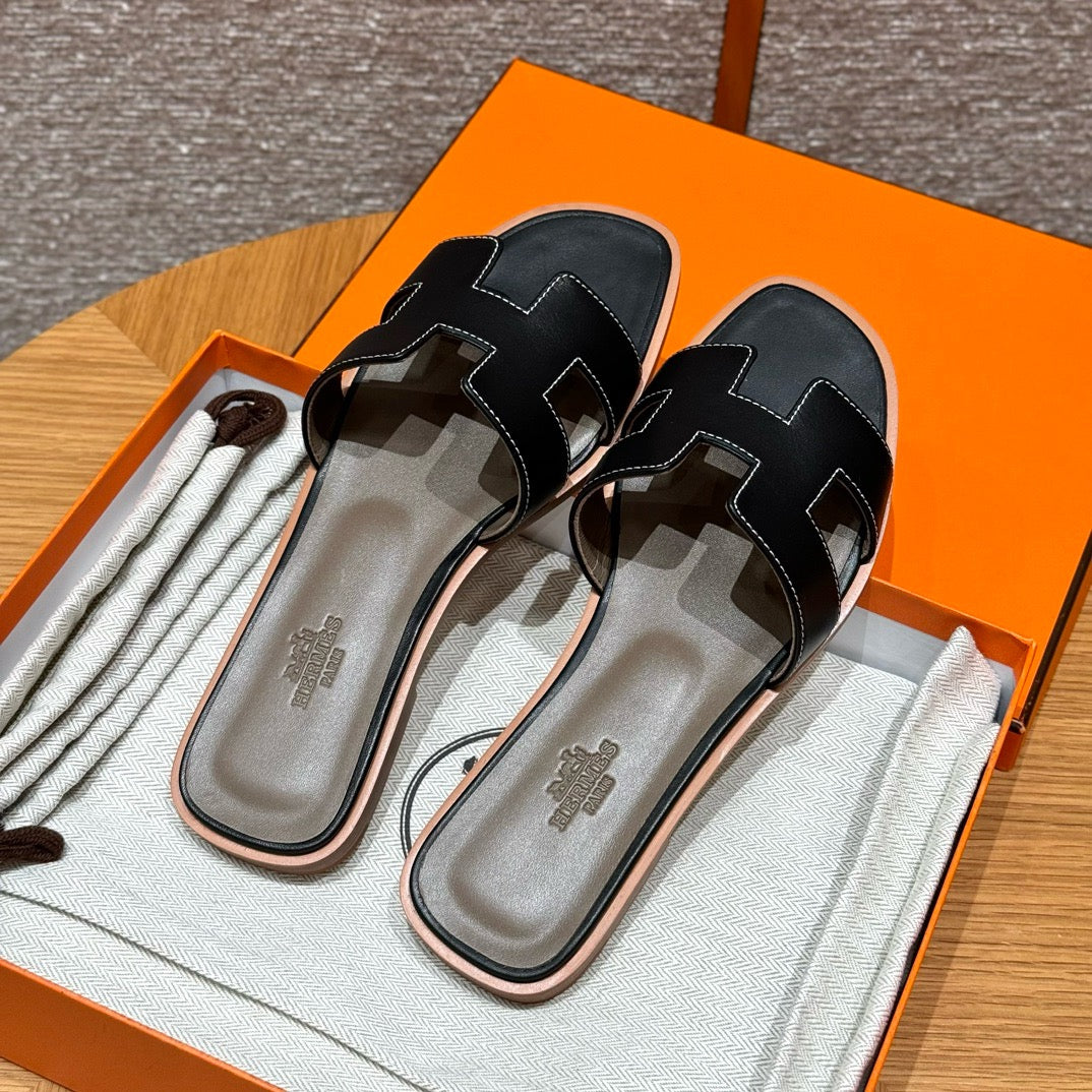 에르메스 Oran 오란 슬리퍼 스위프트