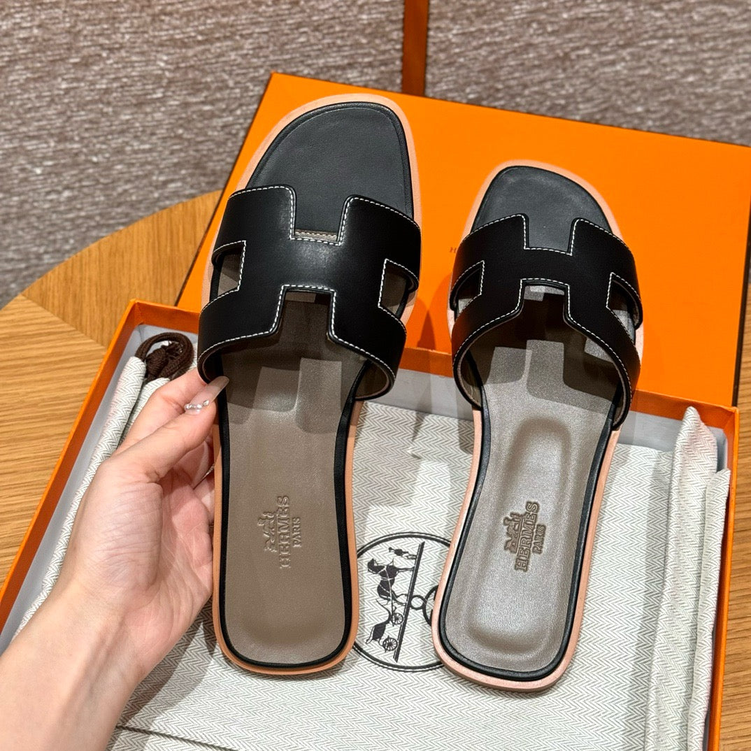 에르메스 Oran 오란 슬리퍼 스위프트