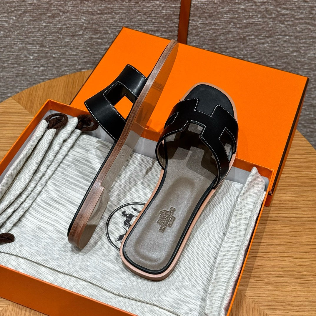 에르메스 Oran 오란 슬리퍼 스위프트