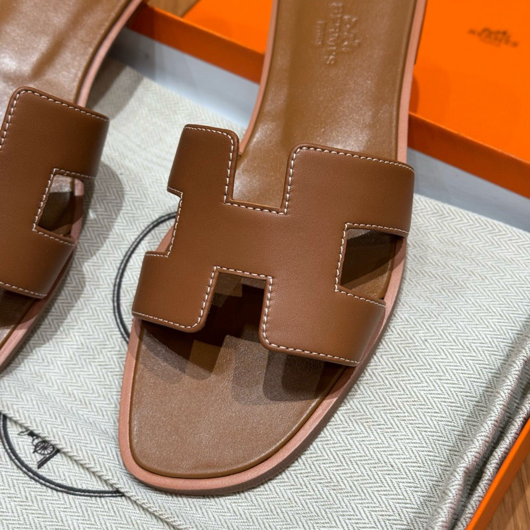 에르메스 Oran 오란 슬리퍼 스위프트