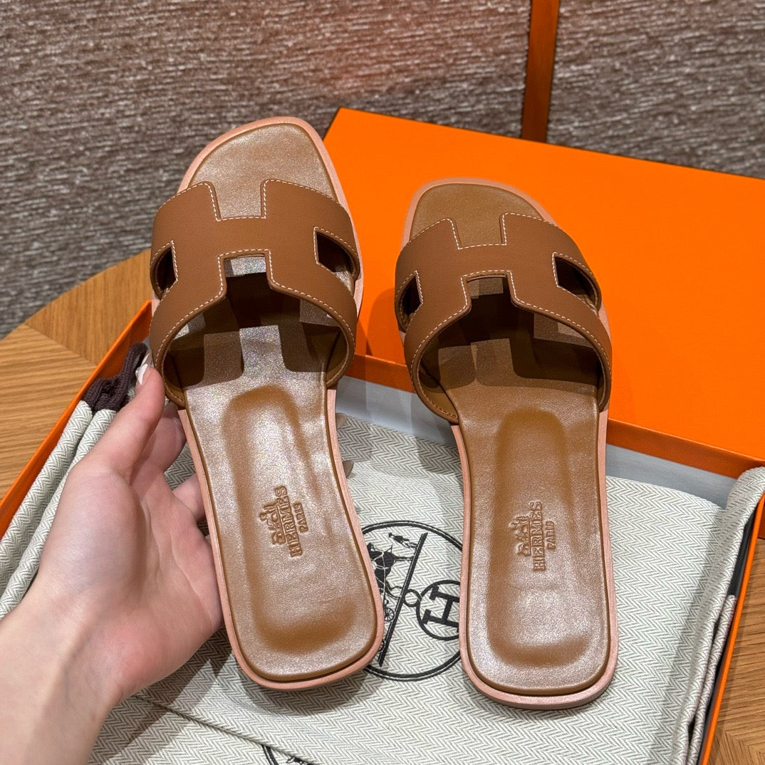 에르메스 Oran 오란 슬리퍼 스위프트