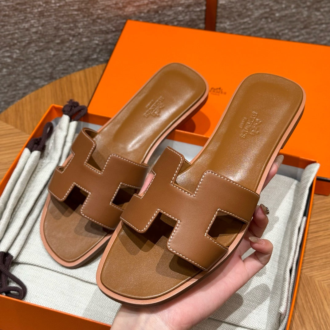 에르메스 Oran 오란 슬리퍼 스위프트