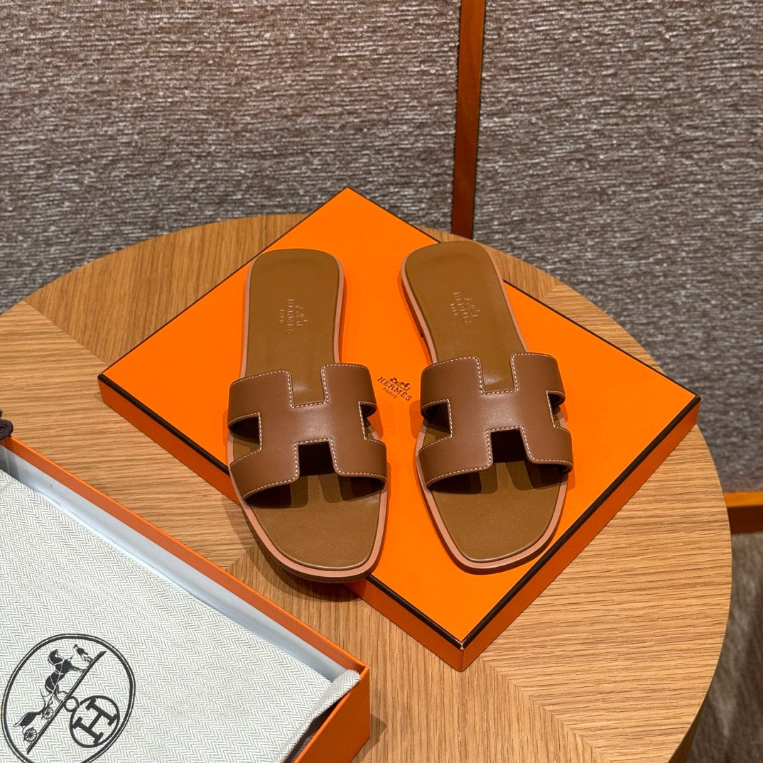 에르메스 Oran 오란 슬리퍼 스위프트