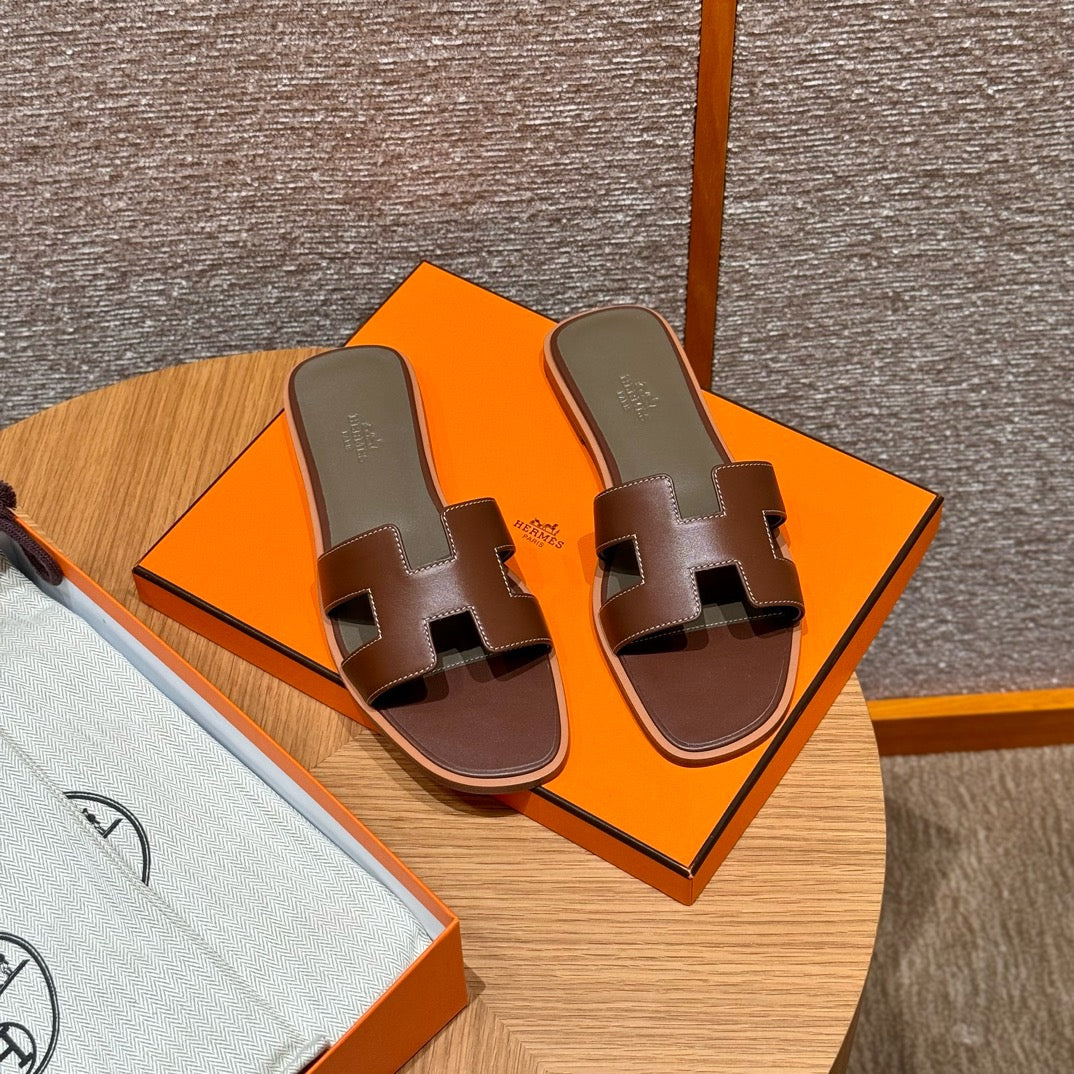 에르메스 Oran 오란 슬리퍼 스위프트