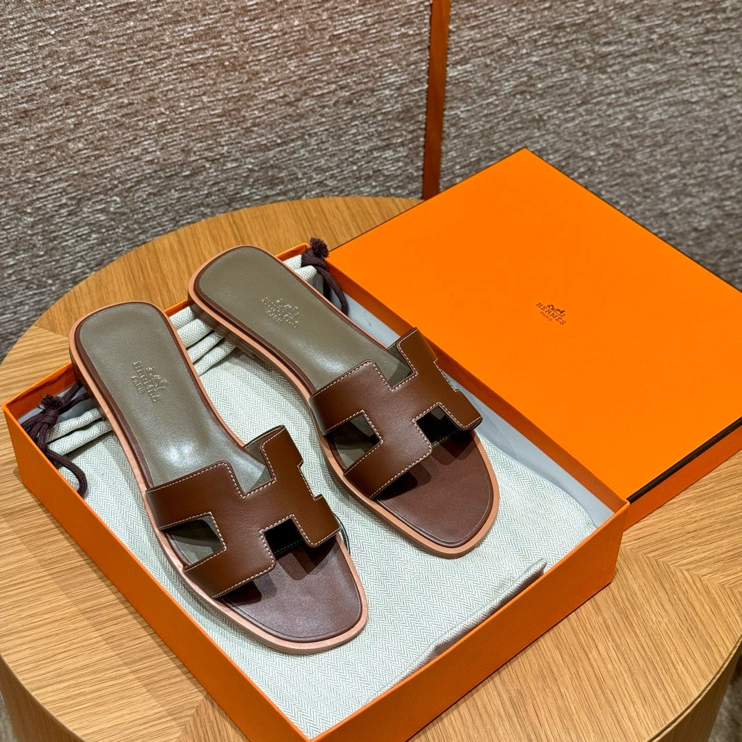 에르메스 Oran 오란 슬리퍼 스위프트