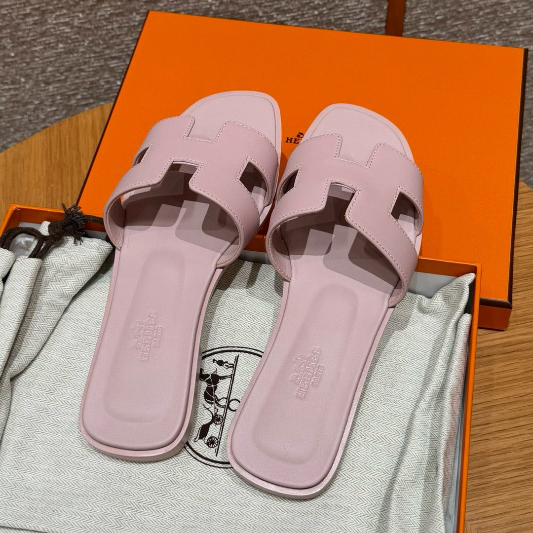 에르메스 Oran 오란 슬리퍼 스위프트