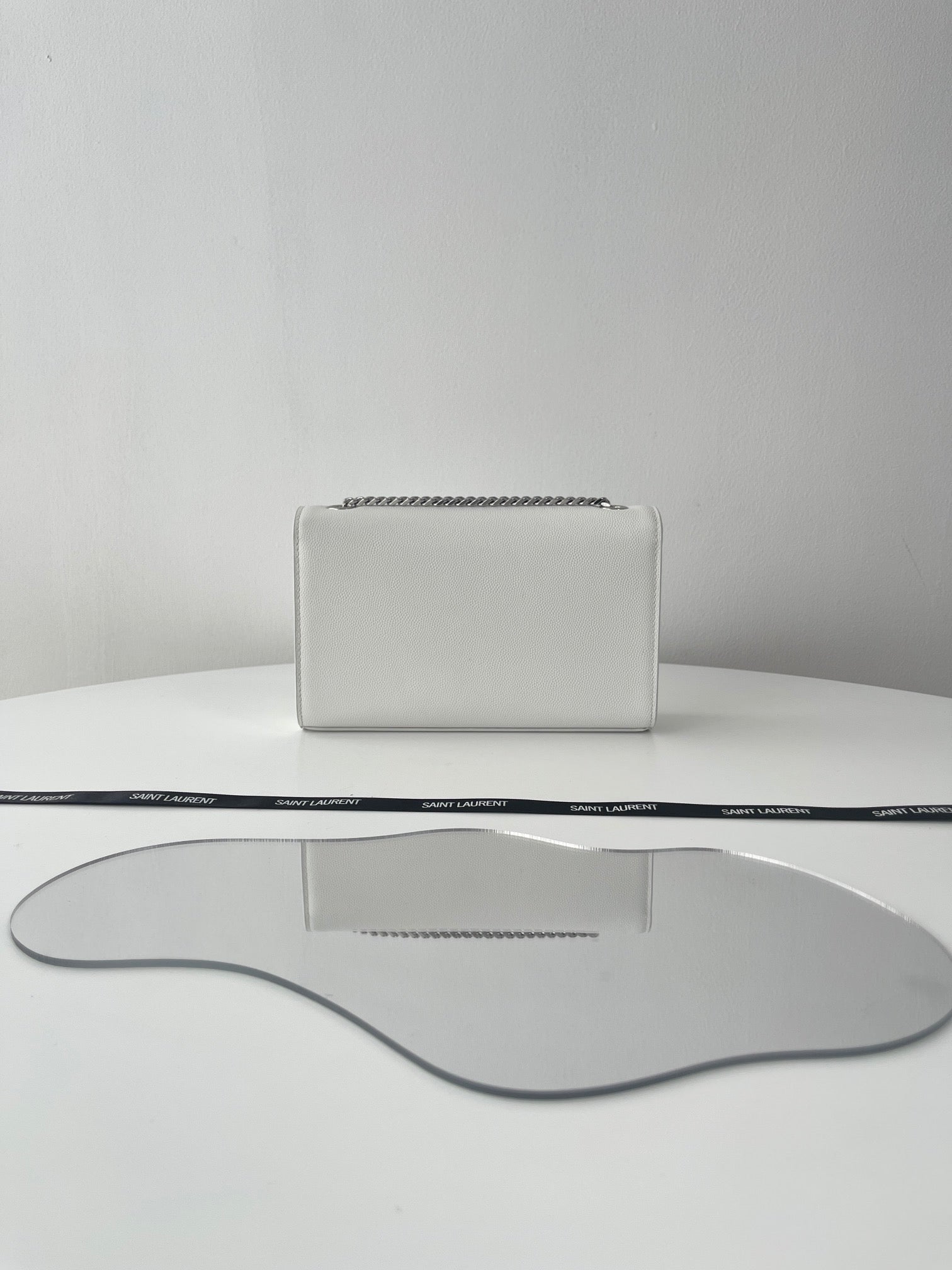 생로랑 케이트 테슬 체인백 스몰 (화이트)