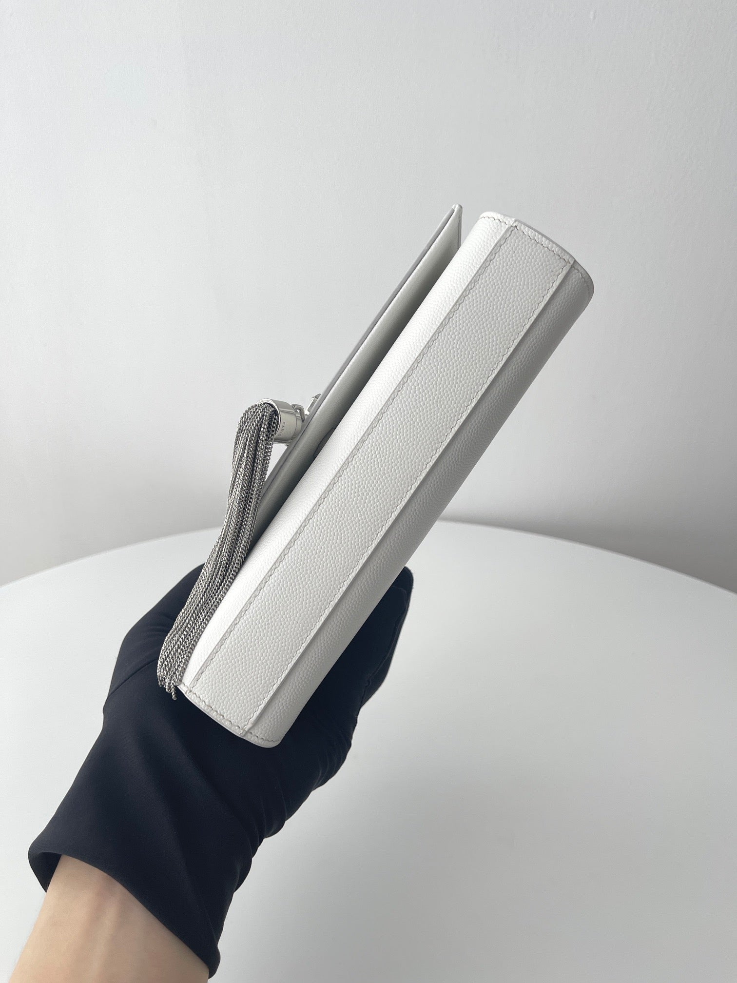 생로랑 케이트 테슬 체인백 스몰 (화이트)