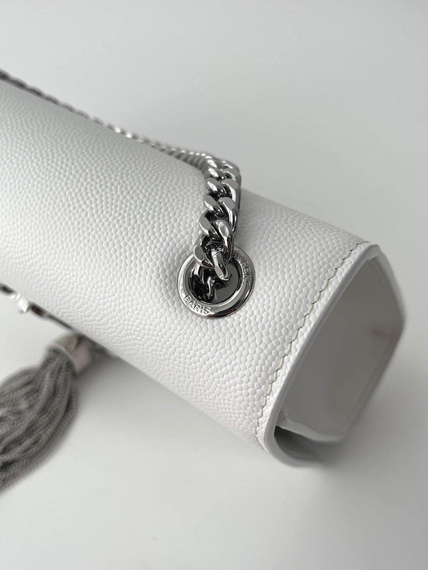 생로랑 케이트 테슬 체인백 스몰 (화이트)