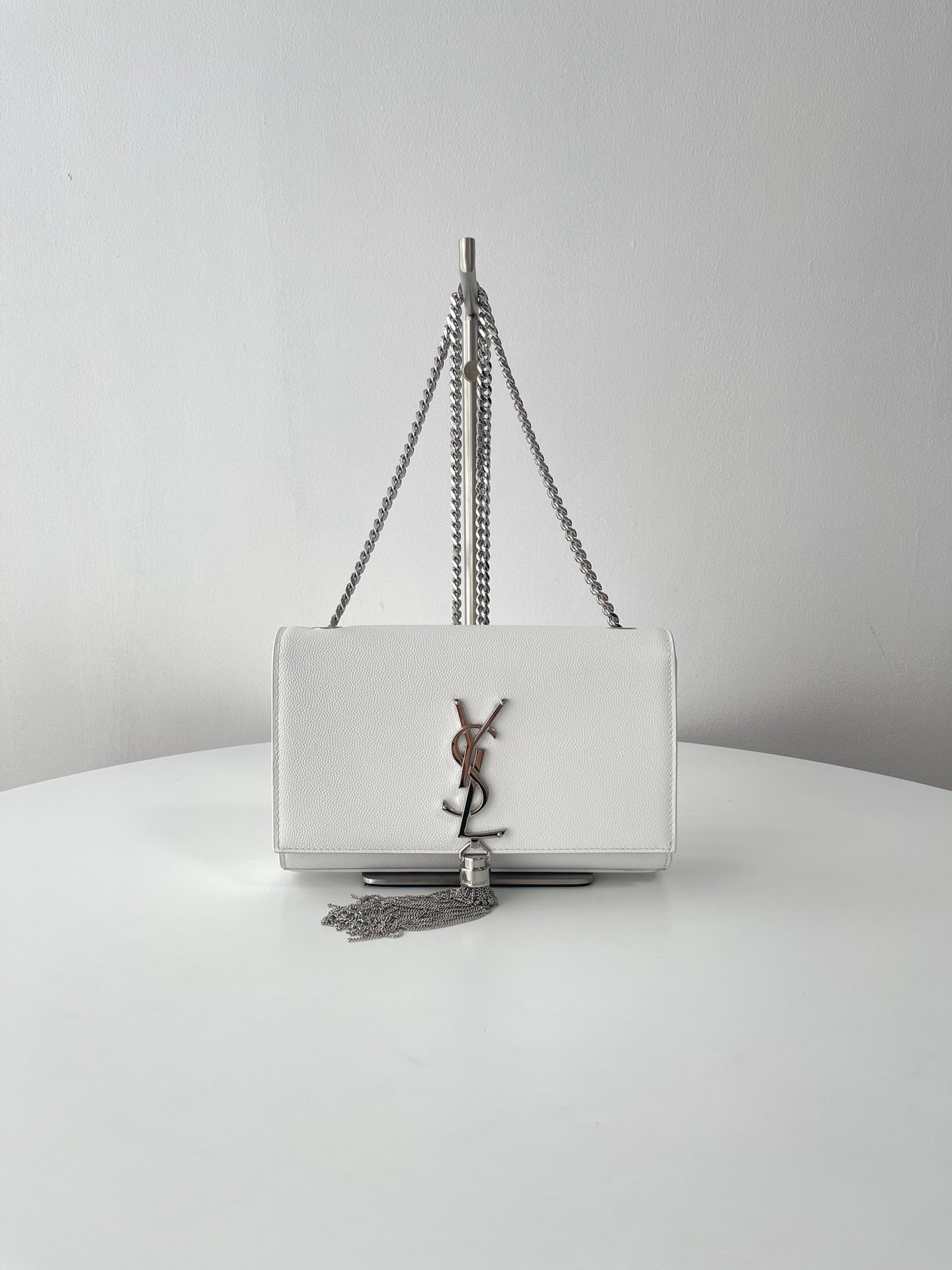 생로랑 케이트 테슬 체인백 스몰 (화이트)