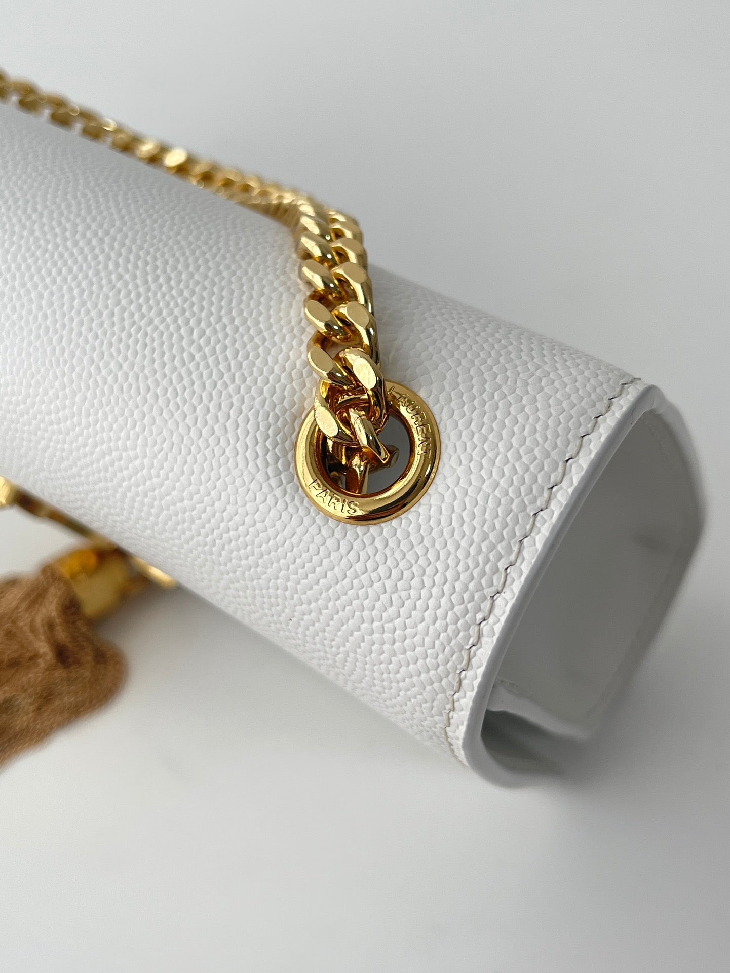 생로랑 케이트 테슬 체인백 스몰 (화이트)