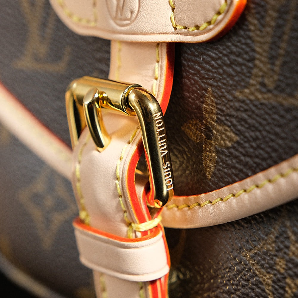 루이비통 소뮈르 BB