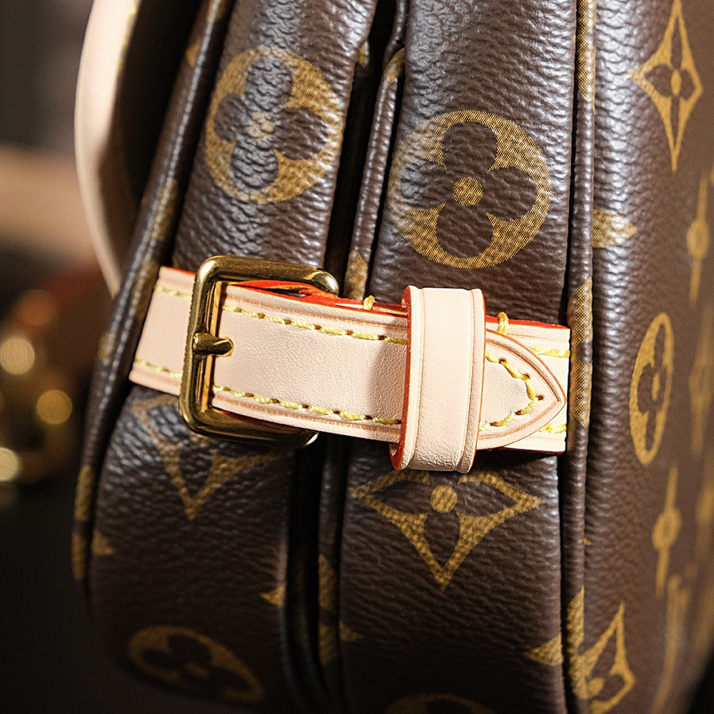 루이비통 소뮈르 BB