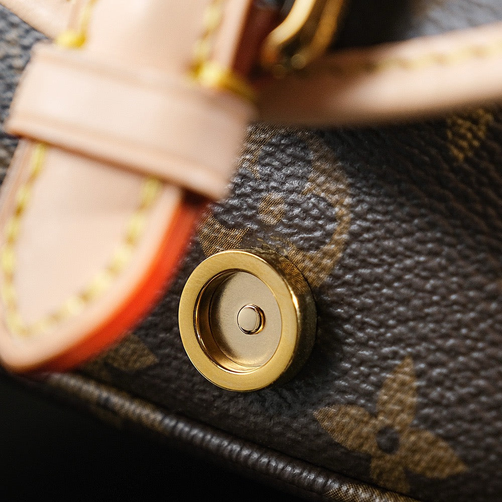 루이비통 소뮈르 BB