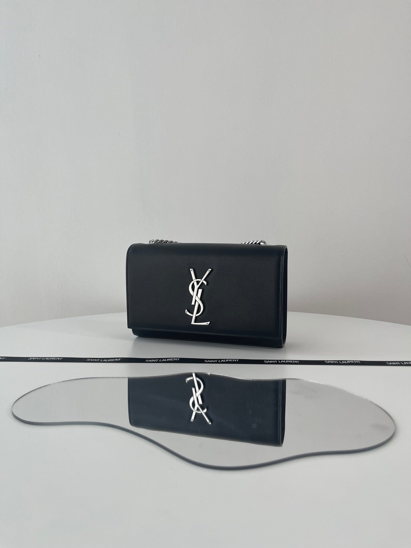 생로랑 케이트 테슬 체인백 스몰