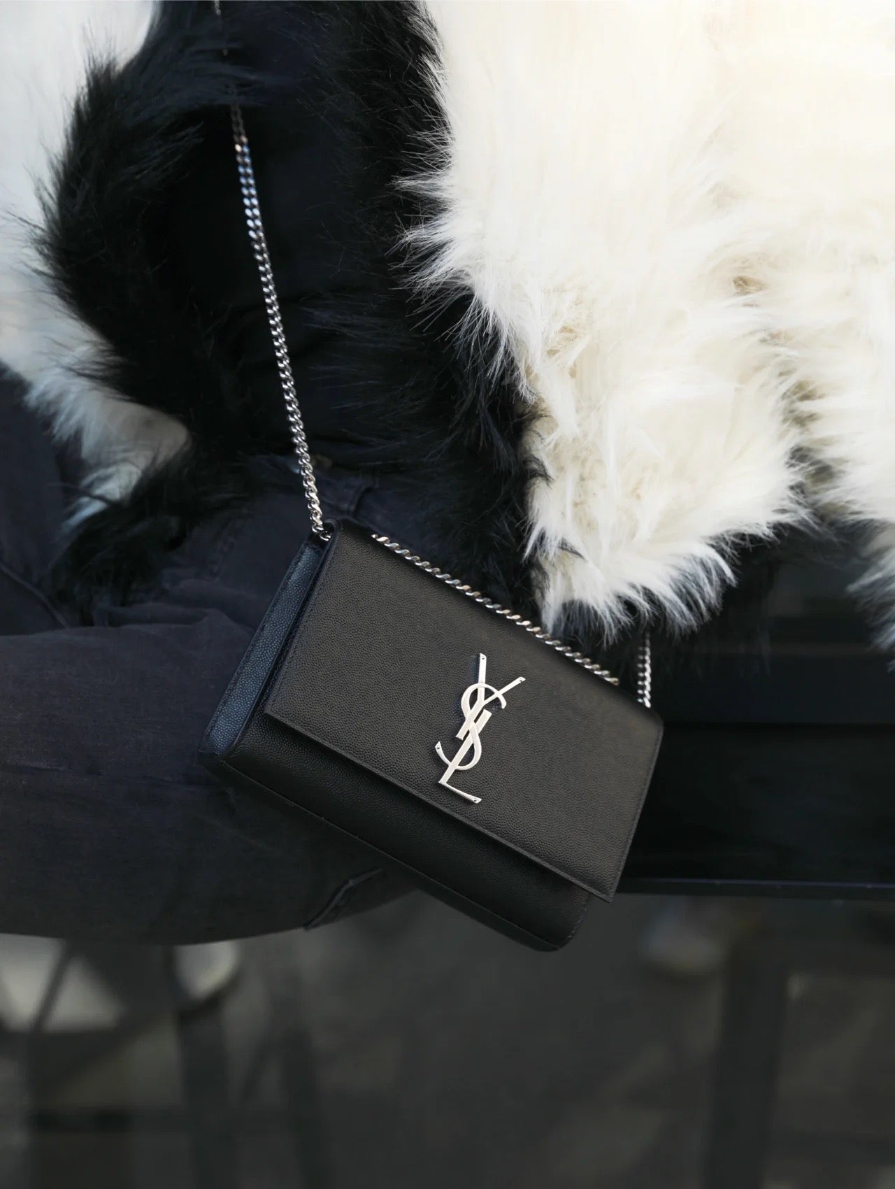 생로랑 케이트 테슬 체인백 스몰