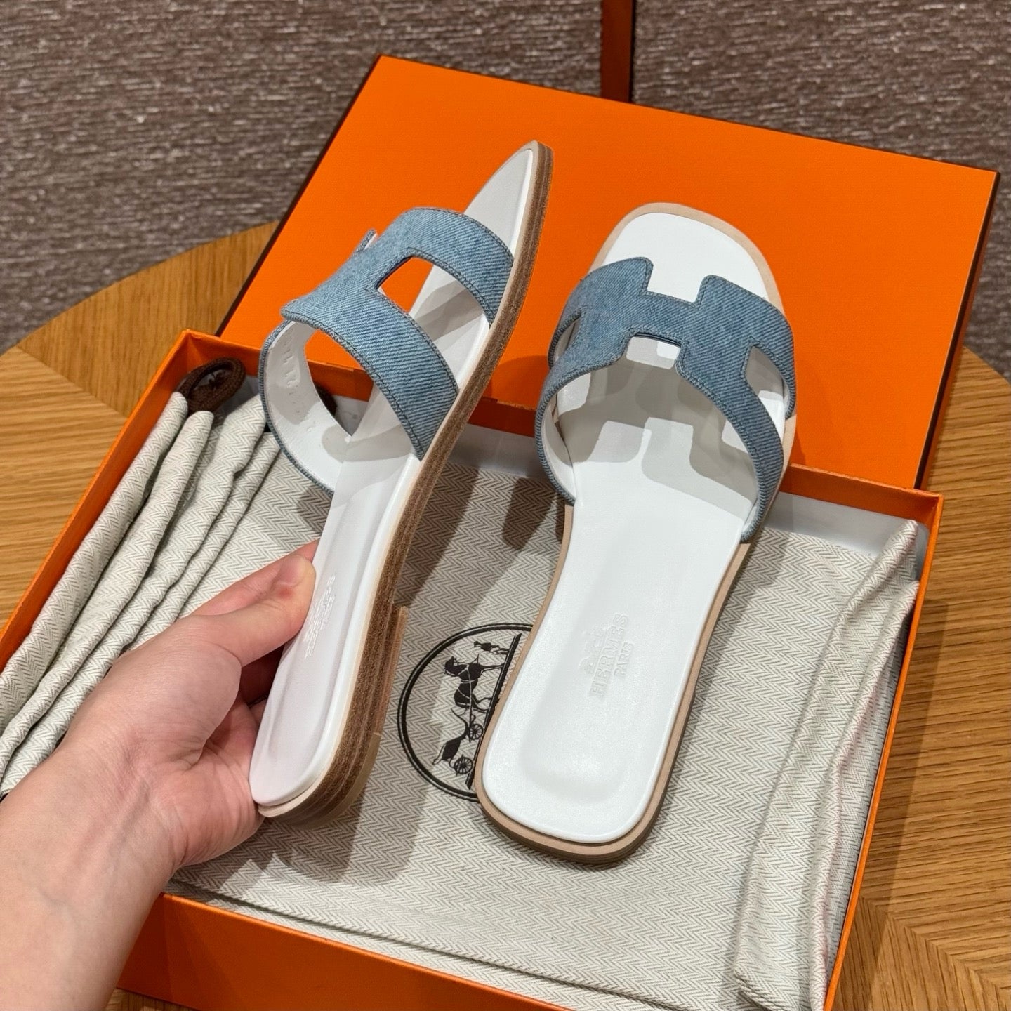 에르메스 Oran 오란 슬리퍼 데님