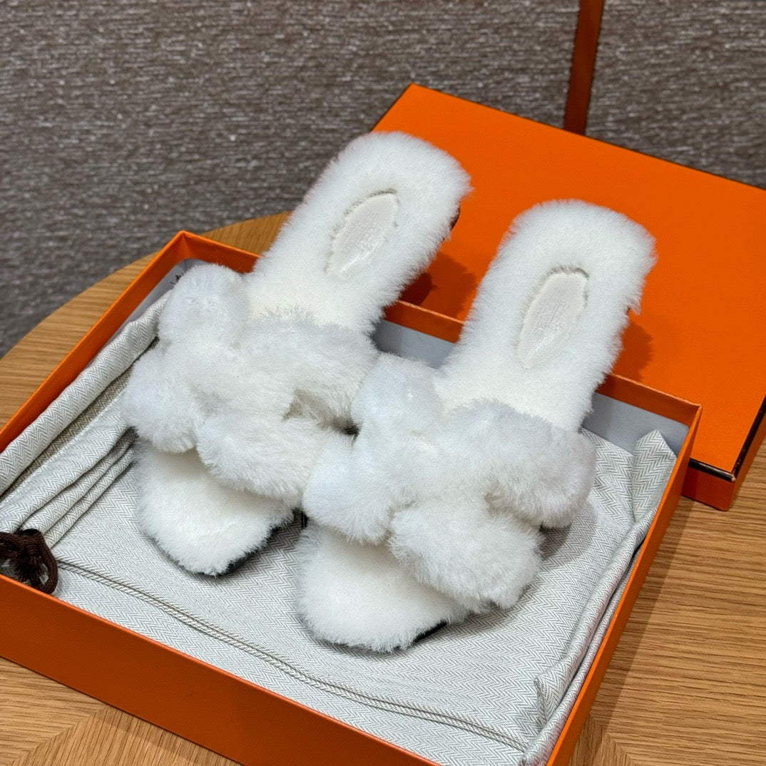 에르메스 Oran 오란 슬리퍼  시어링