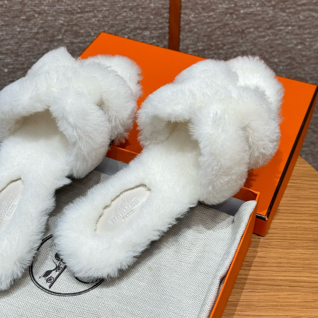에르메스 Oran 오란 슬리퍼  시어링