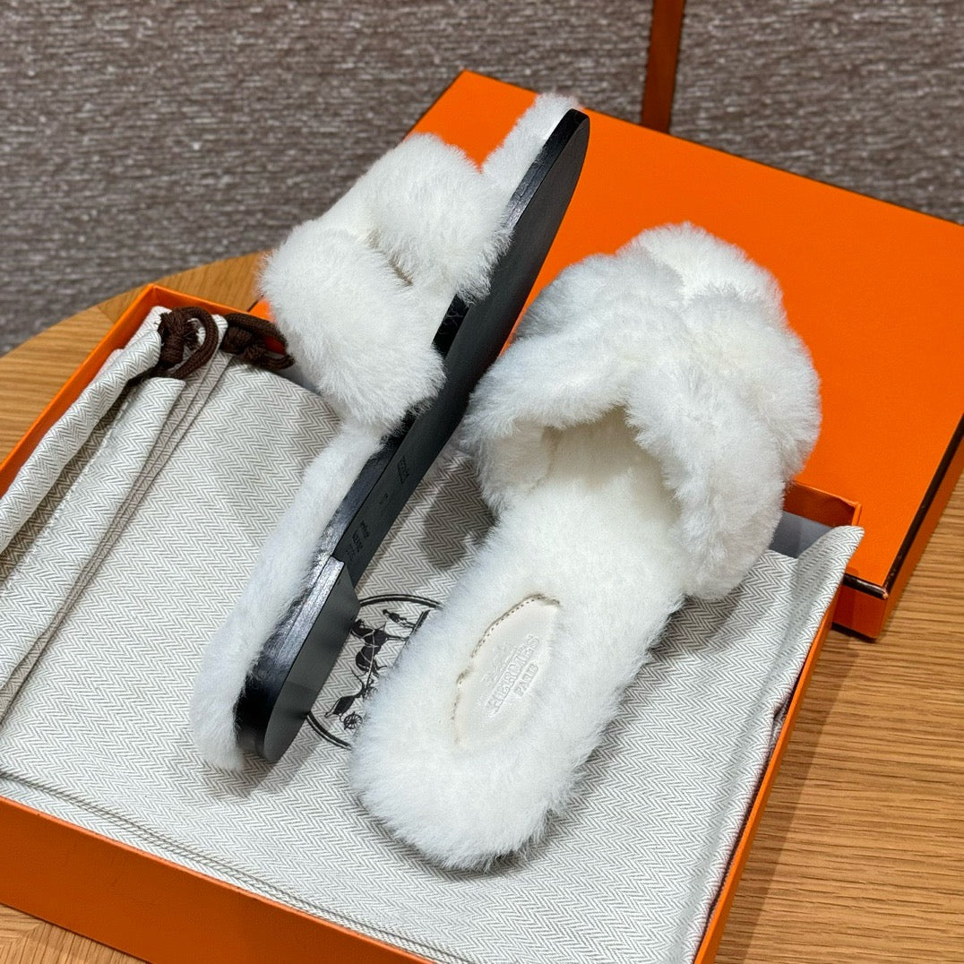 에르메스 Oran 오란 슬리퍼  시어링