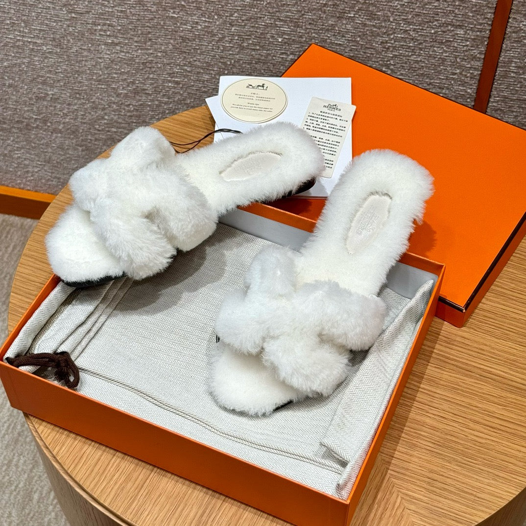 에르메스 Oran 오란 슬리퍼  시어링