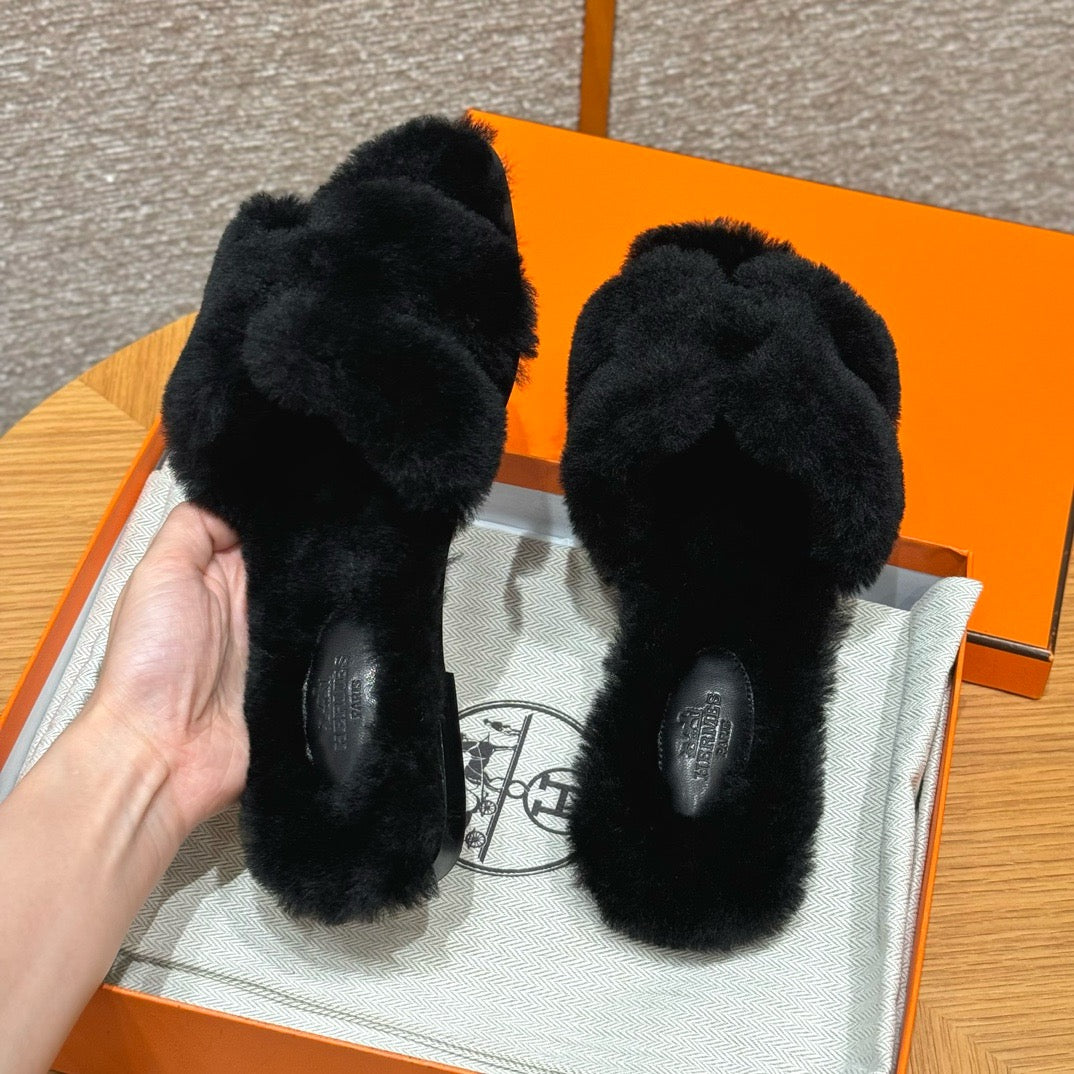 에르메스 Oran 오란 슬리퍼  시어링