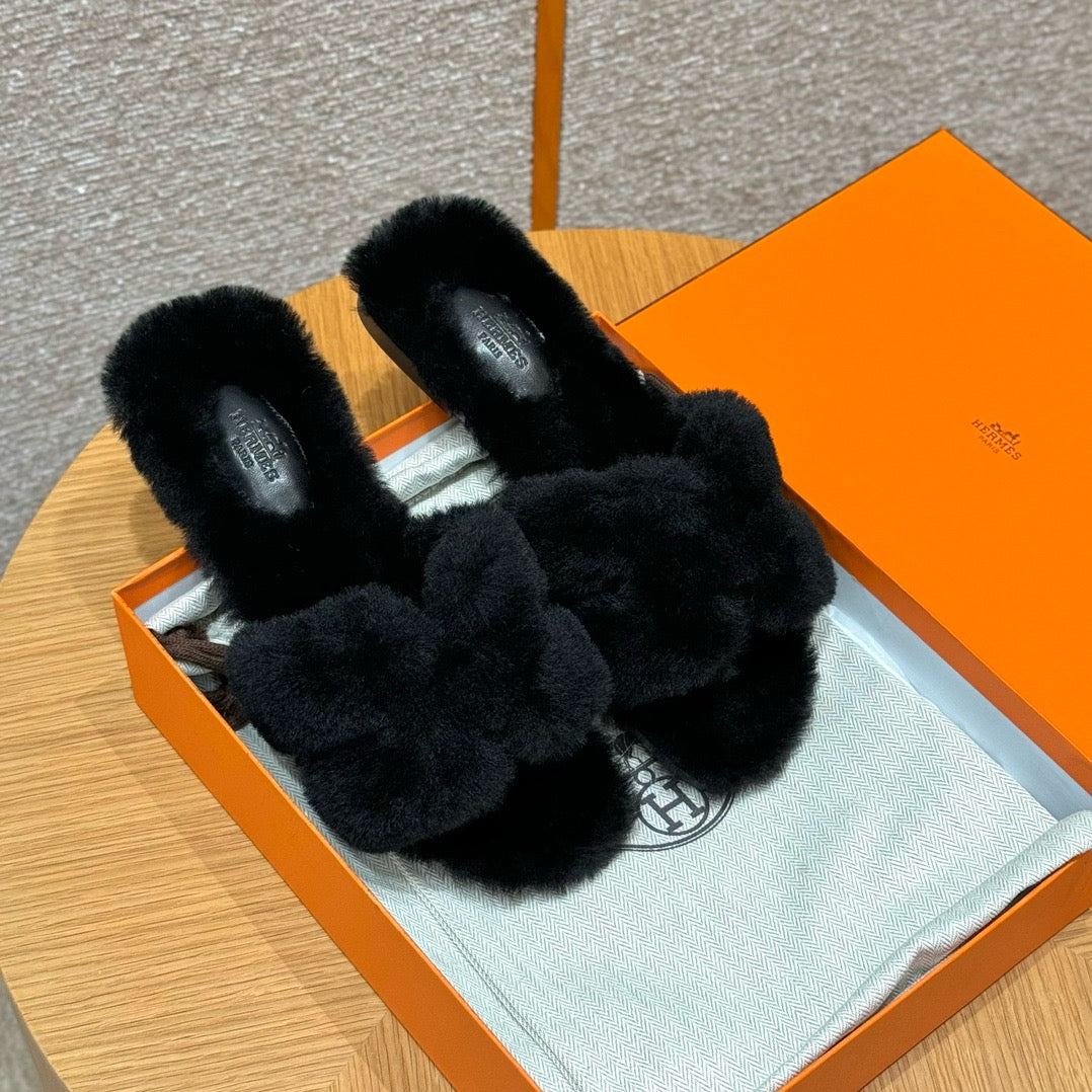 에르메스 Oran 오란 슬리퍼  시어링