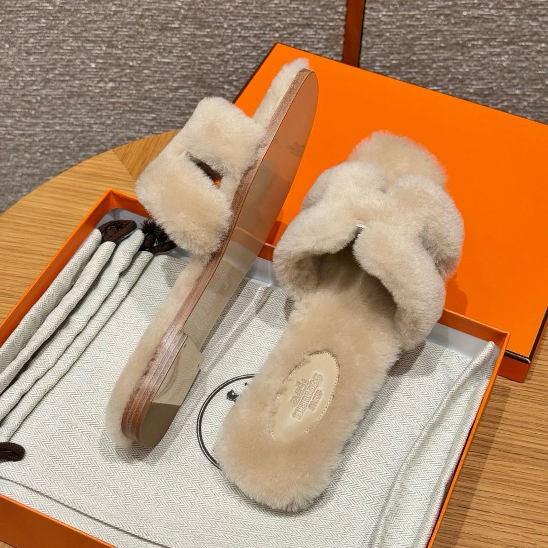 에르메스 Oran 오란 슬리퍼  시어링
