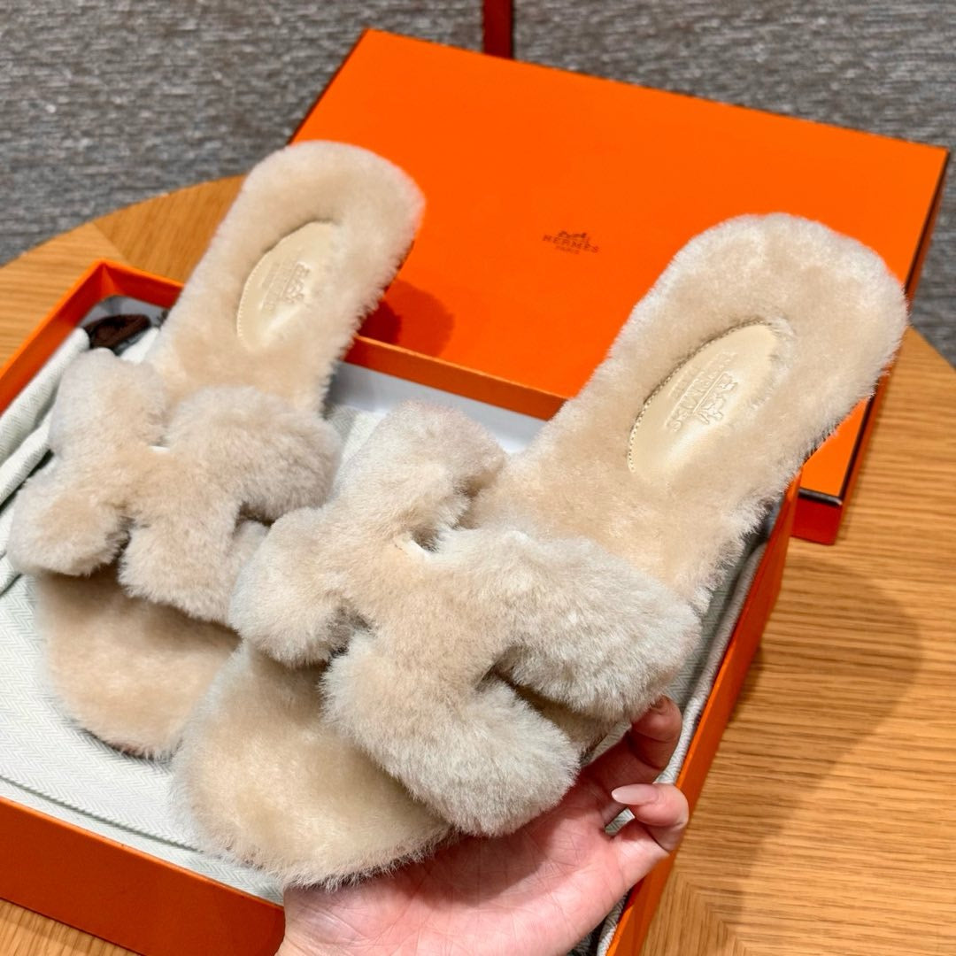 에르메스 Oran 오란 슬리퍼  시어링